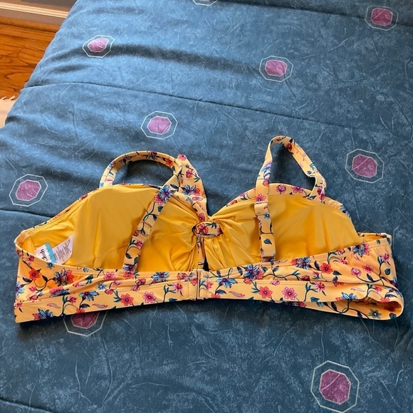 NEW Modcloth Santa Barbara Saturdays Bikini Top Yellow Floral Plus Size 2X NWOT - Picture 5 of 6